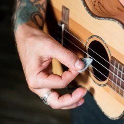 Hilo Felt Ukulele Picks, 6 Picks Pack, UP6 Capos & Picks & Tuners