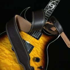 Franklin Strap Straps Franklin 2.5" Reversible Guitar Strap – 3-ply Glove Leather, 12-CHG-N, Chocolate/Gold