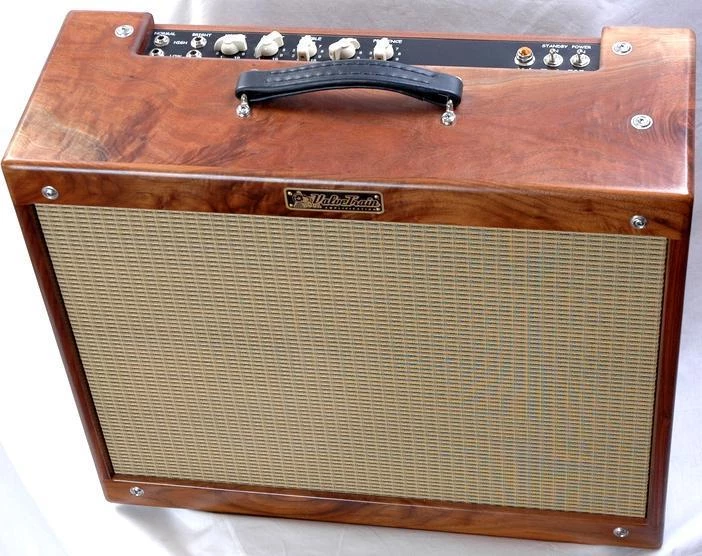 Amplifiers Valvetrain 535 Custom Black Walnut Amp 2 Amplifiers Valvetrain 535 Custom Black Walnut Amp