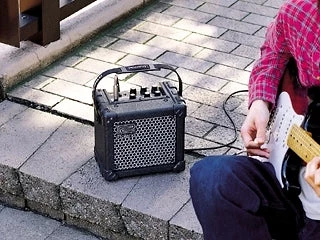 Roland Micro Cube GX 3W 1x5 Battery Powered Guitar Combo Amp Black Amplifiers 7 Roland Micro Cube GX 3W 1x5 Battery Powered Guitar Combo Amp Black Amplifiers